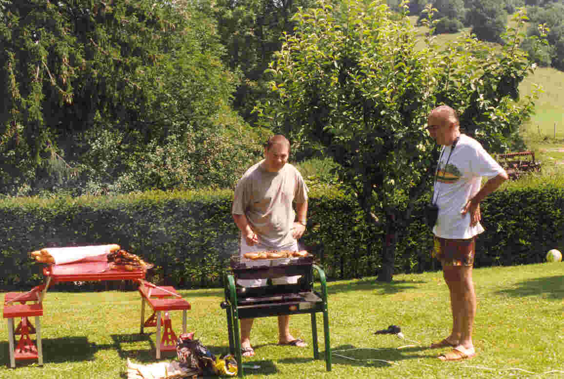 barbecue.jpg (26237 octets)
